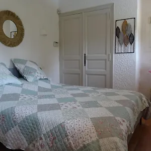  Hébergement de vacances La Mésange Bleue - Piscine Privée
