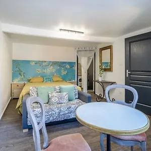  Appartement D'or - Les Amandiers- 1er étage
